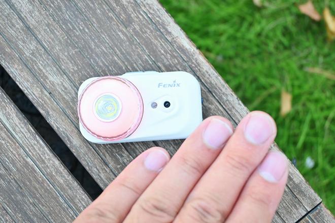超轻超能！Fenix小魔方头灯体验让你爱不释手！(图3)